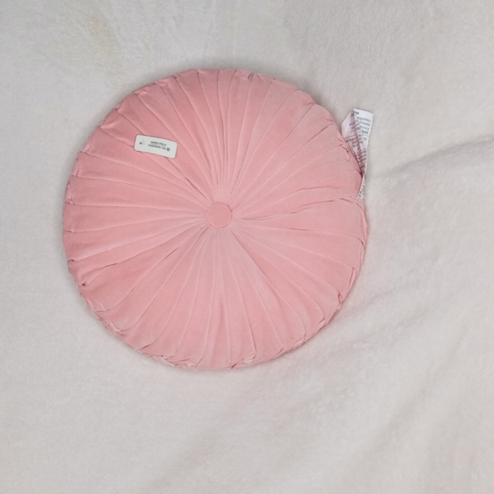 Decorative pillow